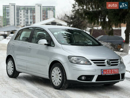 Сірий Фольксваген Golf Plus, об'ємом двигуна 1.6 л та пробігом 220 тис. км за 7199 $, фото 1 на Automoto.ua