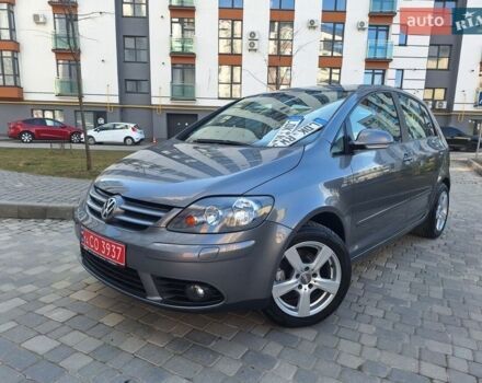 Сірий Фольксваген Golf Plus, об'ємом двигуна 1.6 л та пробігом 153 тис. км за 7350 $, фото 1 на Automoto.ua