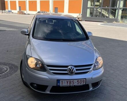 Сірий Фольксваген Golf Plus, об'ємом двигуна 1.4 л та пробігом 197 тис. км за 6400 $, фото 1 на Automoto.ua