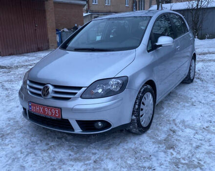 Сірий Фольксваген Golf Plus, об'ємом двигуна 1.6 л та пробігом 183 тис. км за 8100 $, фото 1 на Automoto.ua