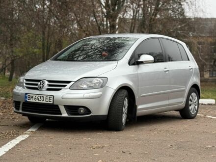 Серый Фольксваген Гольф Плюс, объемом двигателя 1.6 л и пробегом 247 тыс. км за 6200 $, фото 1 на Automoto.ua
