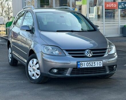 Сірий Фольксваген Golf Plus, об'ємом двигуна 1.6 л та пробігом 223 тис. км за 6499 $, фото 1 на Automoto.ua