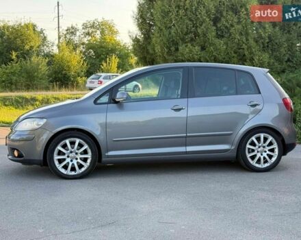 Сірий Фольксваген Golf Plus, об'ємом двигуна 1.39 л та пробігом 269 тис. км за 7399 $, фото 1 на Automoto.ua