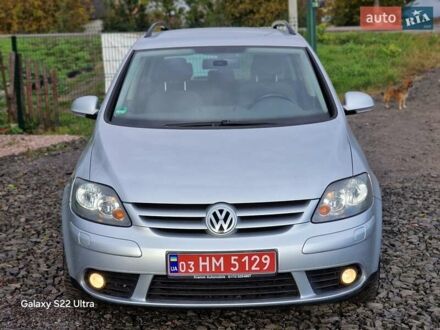 Фольксваген Гольф Плюс 2007 в Луцке на Automoto.ua Серый Фольксваген Гольф Плюс, объемом двигателя 1.6 л и пробегом 200 тыс. км за 5700 $, фото 1 на Automoto.ua