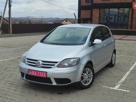 Сірий Фольксваген Golf Plus, об'ємом двигуна 1.6 л та пробігом 207 тис. км за 6299 $, фото 1 на Automoto.ua