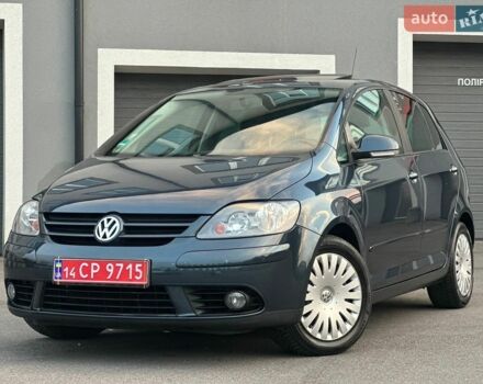 Сірий Фольксваген Golf Plus, об'ємом двигуна 1.6 л та пробігом 185 тис. км за 6899 $, фото 1 на Automoto.ua