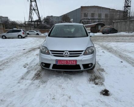 Серый Фольксваген Гольф Плюс, объемом двигателя 1.6 л и пробегом 176 тыс. км за 7100 $, фото 1 на Automoto.ua