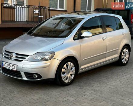 Сірий Фольксваген Golf Plus, об'ємом двигуна 1.4 л та пробігом 216 тис. км за 6200 $, фото 1 на Automoto.ua