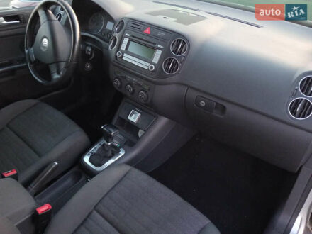 Серый Фольксваген Гольф Плюс, объемом двигателя 0 л и пробегом 190 тыс. км за 4999 $, фото 1 на Automoto.ua