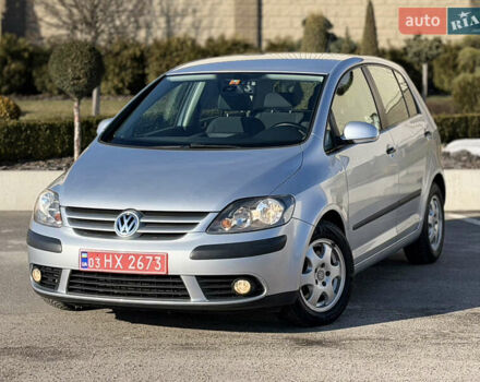 Серый Фольксваген Гольф Плюс, объемом двигателя 1.4 л и пробегом 181 тыс. км за 6999 $, фото 1 на Automoto.ua