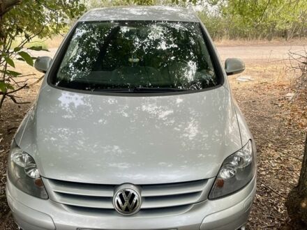 Серый Фольксваген Гольф Плюс, объемом двигателя 0 л и пробегом 90 тыс. км за 3598 $, фото 1 на Automoto.ua