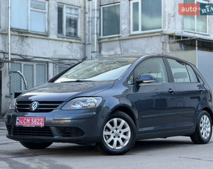 Сірий Фольксваген Golf Plus, об'ємом двигуна 1.6 л та пробігом 197 тис. км за 7999 $, фото 1 на Automoto.ua