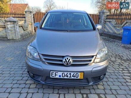 Сірий Фольксваген Golf Plus, об'ємом двигуна 1.4 л та пробігом 232 тис. км за 6850 $, фото 1 на Automoto.ua