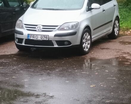 Сірий Фольксваген Golf Plus, об'ємом двигуна 1 л та пробігом 333 тис. км за 2250 $, фото 1 на Automoto.ua