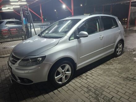 Сірий Фольксваген Golf Plus, об'ємом двигуна 1.4 л та пробігом 220 тис. км за 6200 $, фото 1 на Automoto.ua