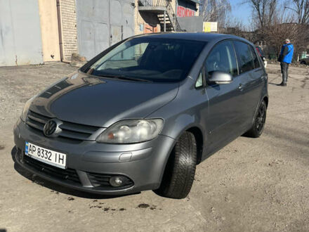 Фольксваген Гольф Плюс 2007 в Запорожье на Automoto.ua Серый Фольксваген Гольф Плюс, объемом двигателя 1.9 л и пробегом 305 тыс. км за 6000 $, фото 1 на Automoto.ua