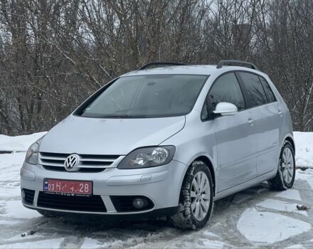 Сірий Фольксваген Golf Plus, об'ємом двигуна 1.4 л та пробігом 193 тис. км за 5700 $, фото 1 на Automoto.ua