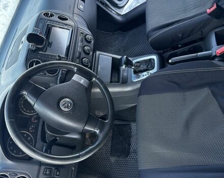 Серый Фольксваген Гольф Плюс, объемом двигателя 1.6 л и пробегом 247 тыс. км за 5700 $, фото 1 на Automoto.ua