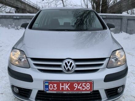 Сірий Фольксваген Golf Plus, об'ємом двигуна 1.6 л та пробігом 212 тис. км за 6099 $, фото 1 на Automoto.ua