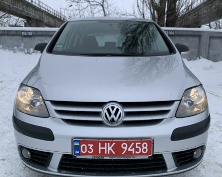 Сірий Фольксваген Golf Plus, об'ємом двигуна 1.6 л та пробігом 212 тис. км за 6099 $, фото 1 на Automoto.ua