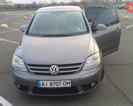 Сірий Фольксваген Golf Plus, об'ємом двигуна 1.4 л та пробігом 255 тис. км за 6500 $, фото 1 на Automoto.ua