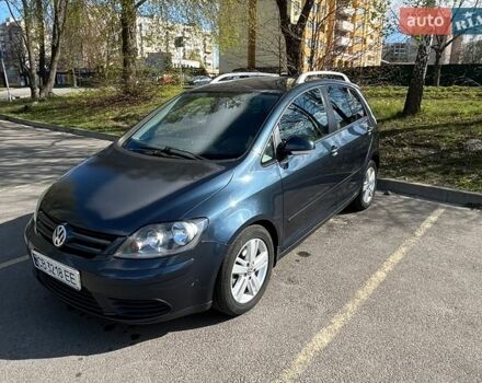Серый Фольксваген Гольф Плюс, объемом двигателя 1.39 л и пробегом 200 тыс. км за 5500 $, фото 1 на Automoto.ua