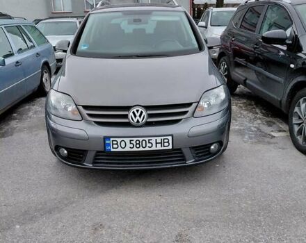 Сірий Фольксваген Golf Plus, об'ємом двигуна 1.6 л та пробігом 194 тис. км за 6800 $, фото 1 на Automoto.ua