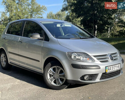 Сірий Фольксваген Golf Plus, об'ємом двигуна 1.6 л та пробігом 237 тис. км за 6500 $, фото 1 на Automoto.ua