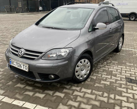 Сірий Фольксваген Golf Plus, об'ємом двигуна 1.4 л та пробігом 231 тис. км за 6600 $, фото 1 на Automoto.ua