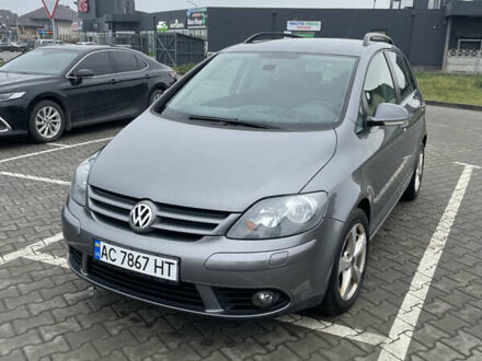 Серый Фольксваген Гольф Плюс, объемом двигателя 1.39 л и пробегом 219 тыс. км за 6200 $, фото 1 на Automoto.ua