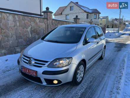 Сірий Фольксваген Golf Plus, об'ємом двигуна 1.4 л та пробігом 281 тис. км за 6999 $, фото 1 на Automoto.ua