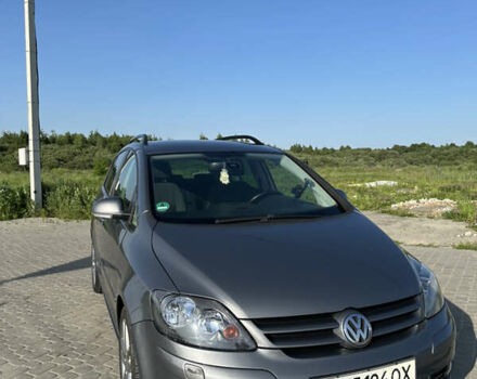 Серый Фольксваген Гольф Плюс, объемом двигателя 1.9 л и пробегом 230 тыс. км за 5999 $, фото 1 на Automoto.ua