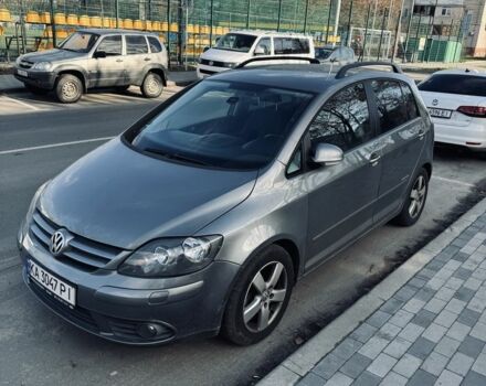Серый Фольксваген Гольф Плюс, объемом двигателя 1.4 л и пробегом 198 тыс. км за 6300 $, фото 1 на Automoto.ua