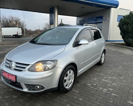 Сірий Фольксваген Golf Plus, об'ємом двигуна 1.4 л та пробігом 243 тис. км за 7120 $, фото 1 на Automoto.ua