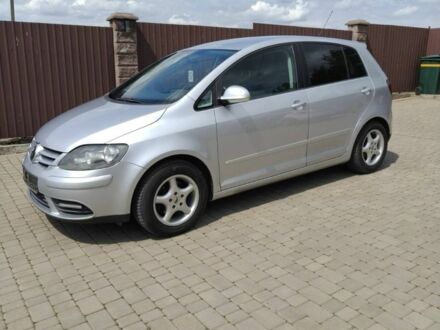 Фольксваген Golf Plus 2008 у Луцьку на Automoto.ua Сірий Фольксваген Golf Plus, об'ємом двигуна 1.6 л та пробігом 247 тис. км за 5999 $, фото 1 на Automoto.ua