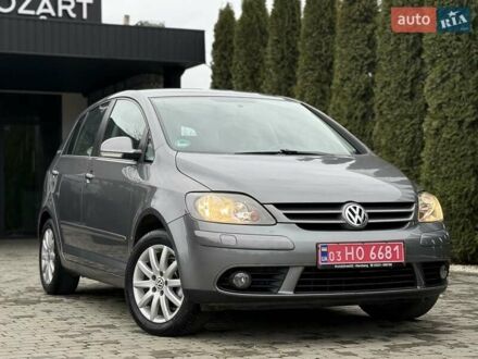 Серый Фольксваген Гольф Плюс, объемом двигателя 1.4 л и пробегом 155 тыс. км за 5700 $, фото 1 на Automoto.ua