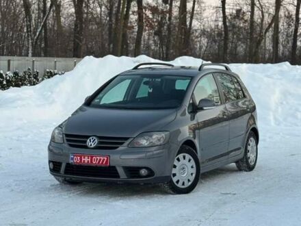 Сірий Фольксваген Golf Plus, об'ємом двигуна 1.4 л та пробігом 217 тис. км за 5900 $, фото 1 на Automoto.ua