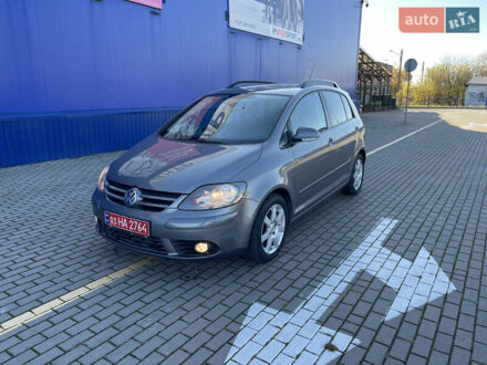 Фольксваген Гольф Плюс 2008 в Нововолынск на Automoto.ua Серый Фольксваген Гольф Плюс, объемом двигателя 1.4 л и пробегом 174 тыс. км за 6150 $, фото 1 на Automoto.ua