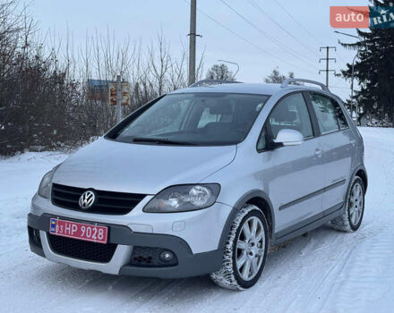 Серый Фольксваген Гольф Плюс, объемом двигателя 1.4 л и пробегом 172 тыс. км за 7700 $, фото 1 на Automoto.ua