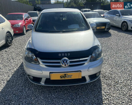 Сірий Фольксваген Golf Plus, об'ємом двигуна 1.39 л та пробігом 202 тис. км за 6100 $, фото 1 на Automoto.ua