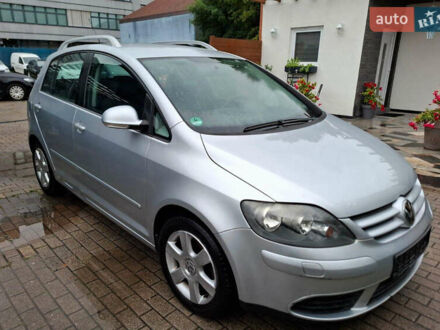 Фольксваген Гольф Плюс 2008 в Луцке на Automoto.ua Серый Фольксваген Гольф Плюс, объемом двигателя 1.4 л и пробегом 190 тыс. км за 6250 $, фото 1 на Automoto.ua