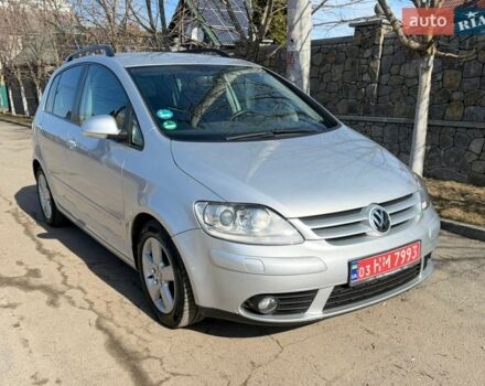 Серый Фольксваген Гольф Плюс, объемом двигателя 1.4 л и пробегом 202 тыс. км за 6500 $, фото 1 на Automoto.ua