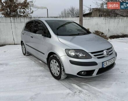 Серый Фольксваген Гольф Плюс, объемом двигателя 1.9 л и пробегом 153 тыс. км за 7200 $, фото 1 на Automoto.ua