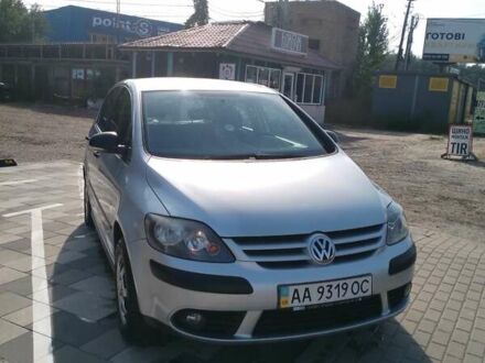 Фольксваген Golf Plus 2008 у Гостомель на Automoto.ua Сірий Фольксваген Golf Plus, об'ємом двигуна 1.6 л та пробігом 161 тис. км за 6500 $, фото 1 на Automoto.ua