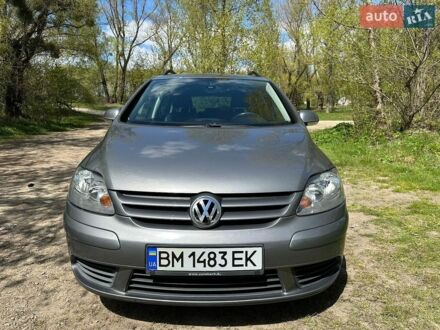 Сірий Фольксваген Golf Plus, об'ємом двигуна 1.39 л та пробігом 139 тис. км за 6900 $, фото 1 на Automoto.ua
