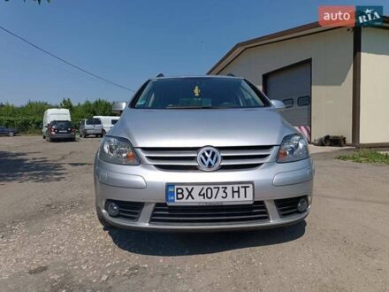 Фольксваген Гольф Плюс 2008 в Хмельницком на Automoto.ua Серый Фольксваген Гольф Плюс, объемом двигателя 1.4 л и пробегом 180 тыс. км за 6000 $, фото 1 на Automoto.ua