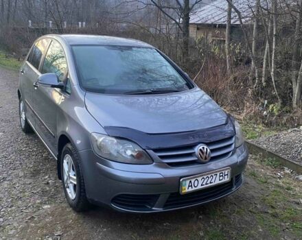 Сірий Фольксваген Golf Plus, об'ємом двигуна 1.6 л та пробігом 152 тис. км за 5500 $, фото 1 на Automoto.ua