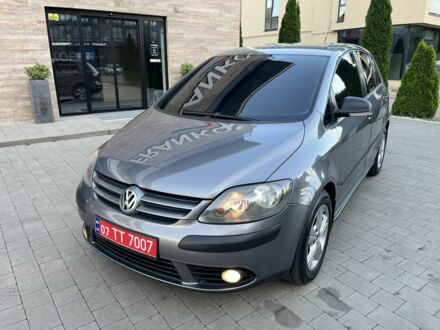 Фольксваген Golf Plus 2009 у Ужгороді на Automoto.ua Сірий Фольксваген Golf Plus, об'ємом двигуна 1.6 л та пробігом 243 тис. км за 6400 $, фото 1 на Automoto.ua