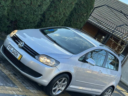 Серый Фольксваген Гольф Плюс, объемом двигателя 1.4 л и пробегом 80 тыс. км за 8100 $, фото 1 на Automoto.ua