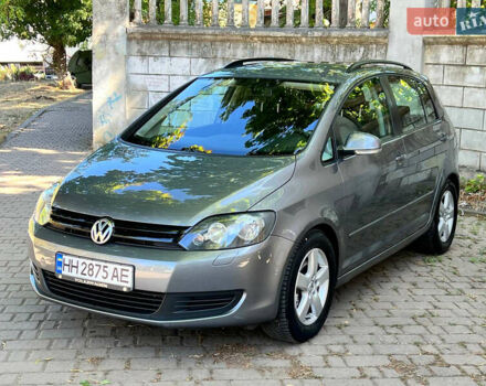 Сірий Фольксваген Golf Plus, об'ємом двигуна 1.6 л та пробігом 192 тис. км за 6999 $, фото 1 на Automoto.ua